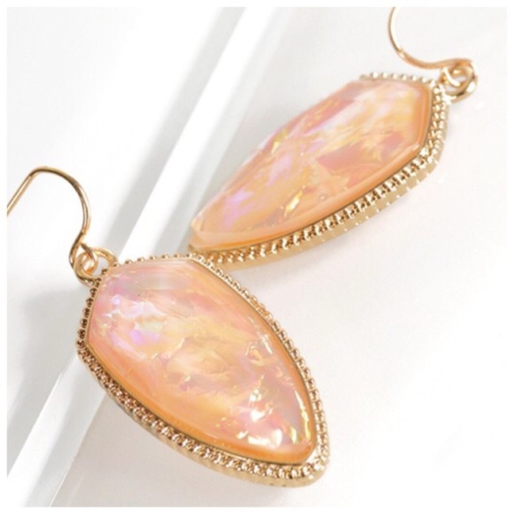PEACH OPAL | Acetate marquee shaped earrings
